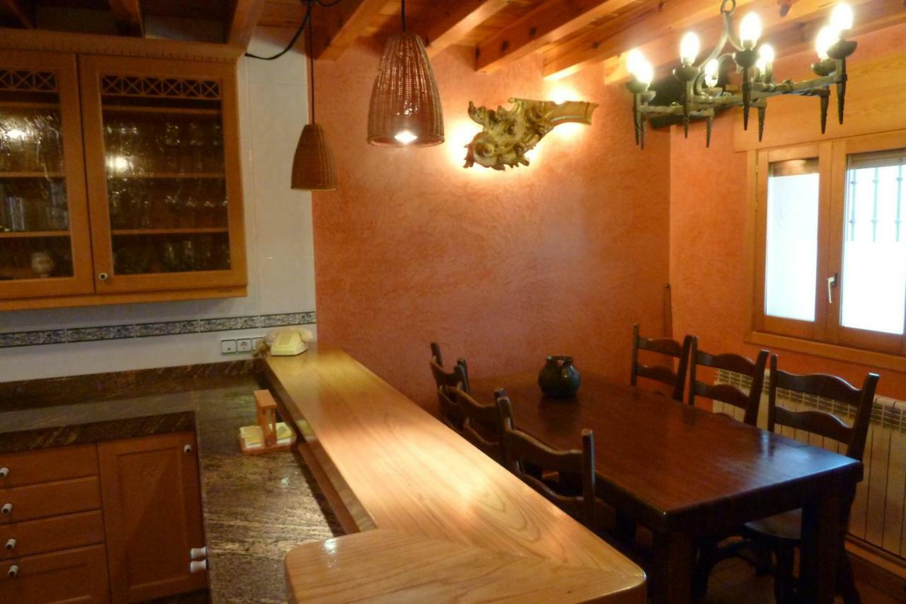 בית הארחה Bernuy de Porreros 	La Casa De Bernuy מראה חיצוני תמונה